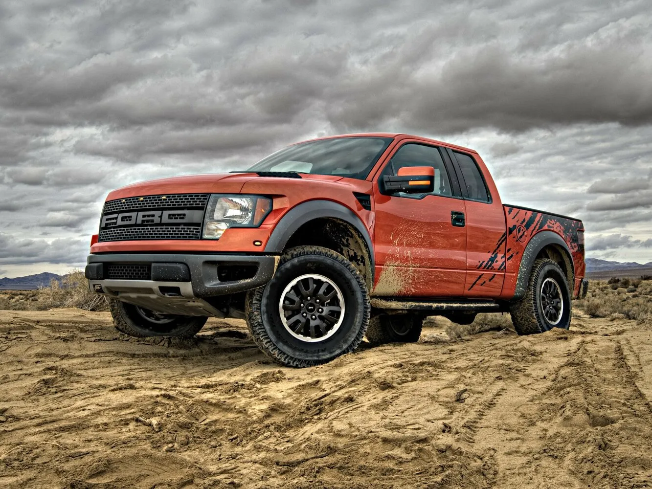 Ford F-150 SVT Raptor 6.1 AT (411 л.с.) 4WD