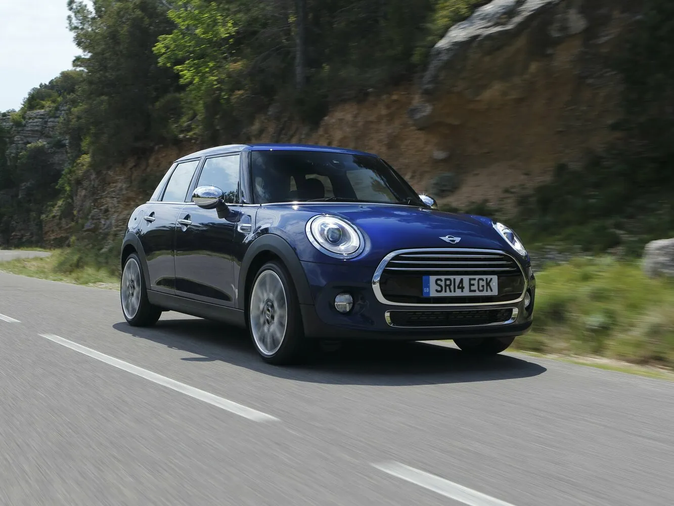 Mini Hatch One D 1.5d MT (95 л.с.)