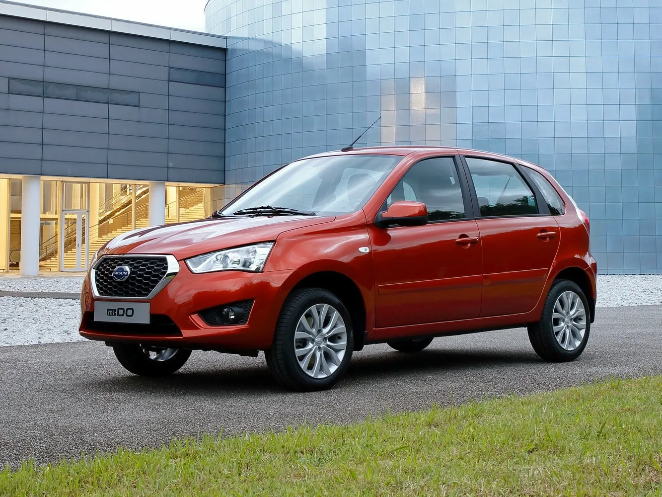 Datsun mi-DO 