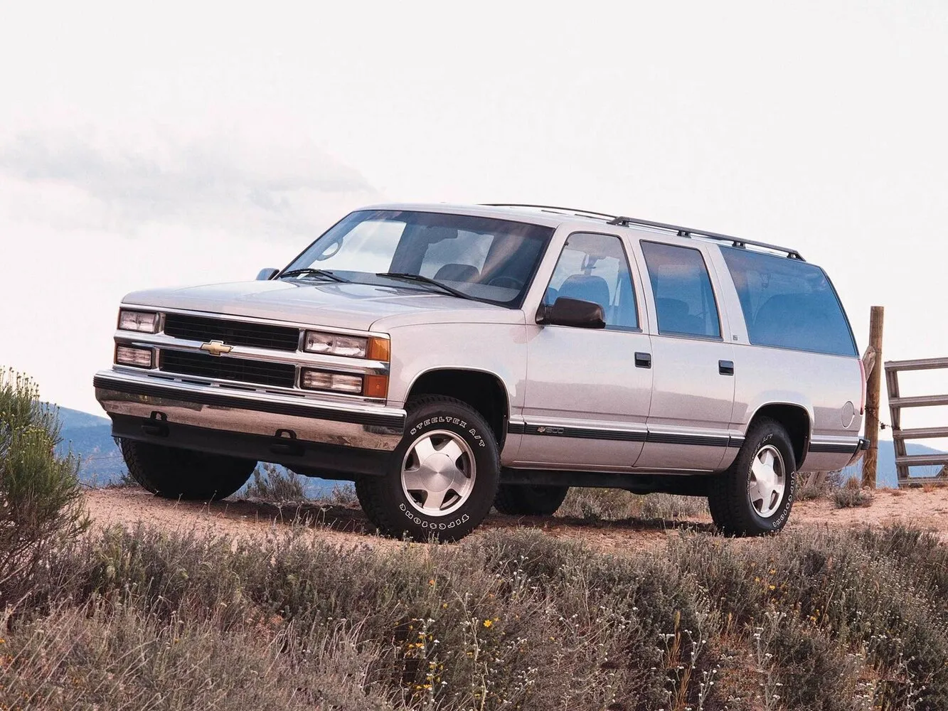 Chevrolet Suburban VIII
