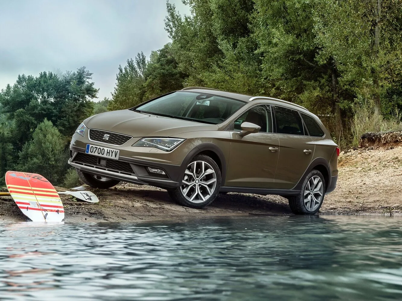 SEAT Leon X-PERIENCE 1.6d MT (110 л.с.) 4WD