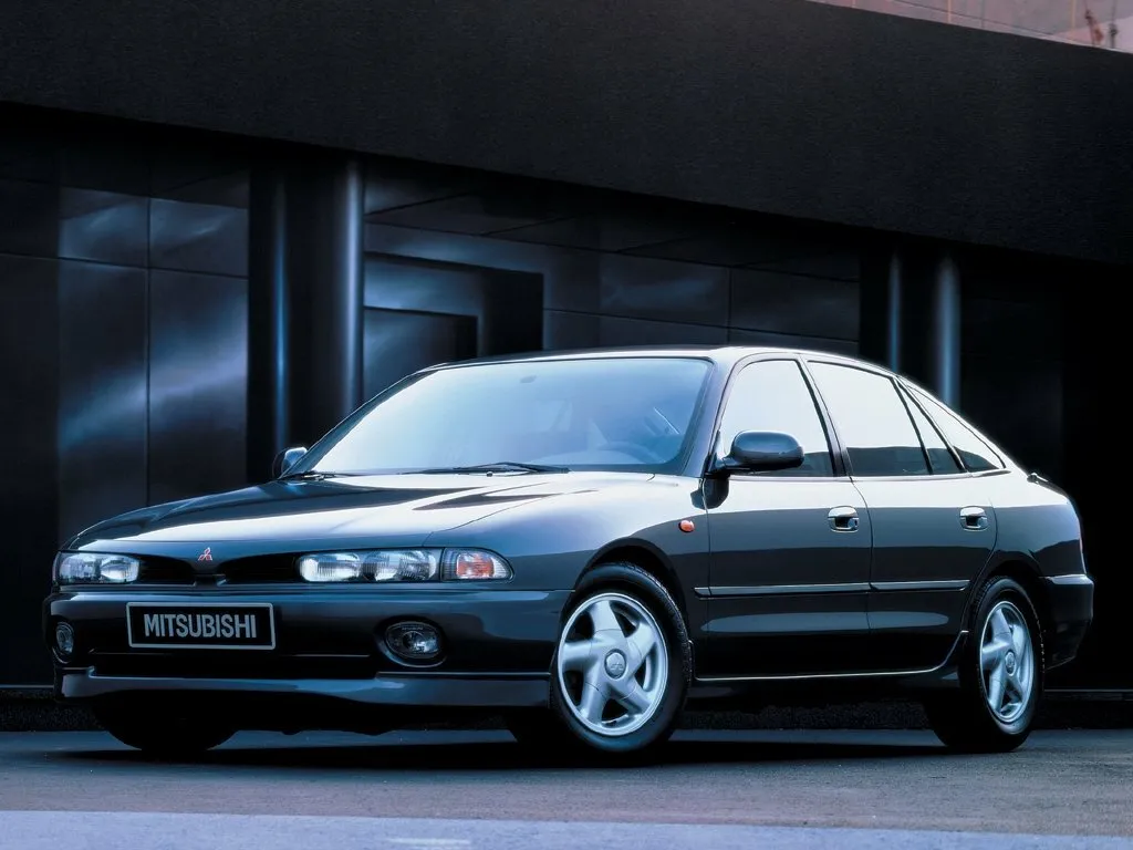 Mitsubishi Galant