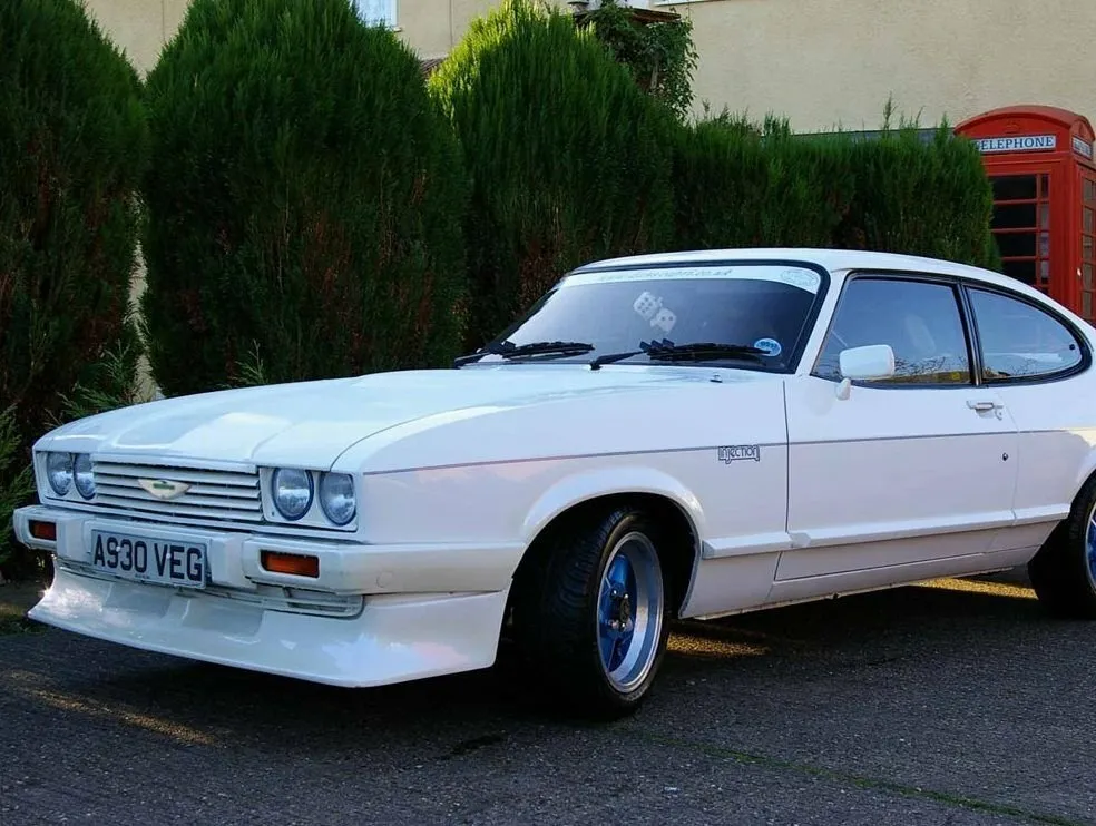 Aston Martin Tickford Capri 