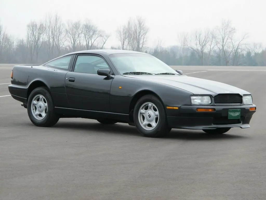 Aston Martin Virage Vantage 5.3 MT (330 л.с.)
