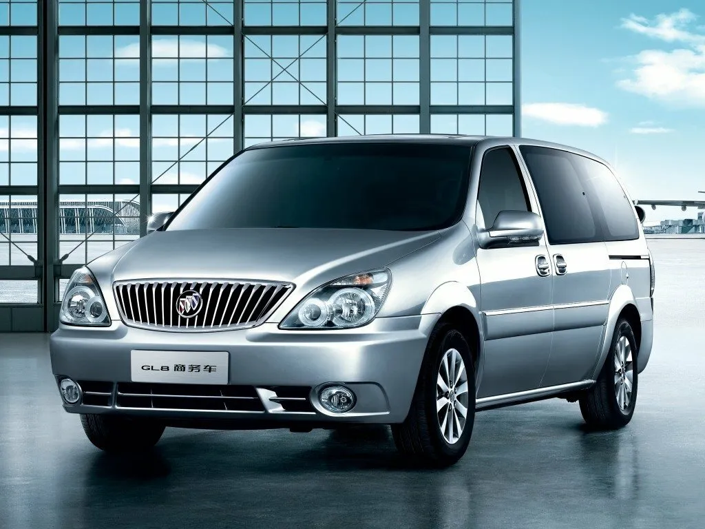 Buick GL8 I