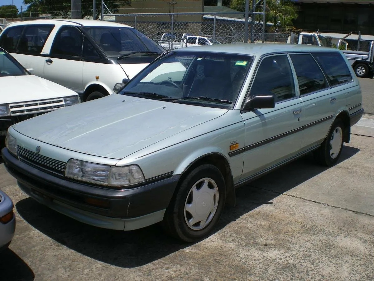 Holden Apollo