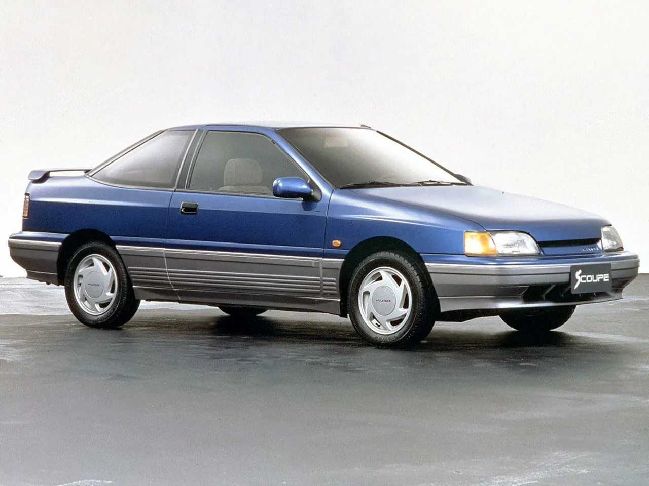 Hyundai Scoupe 