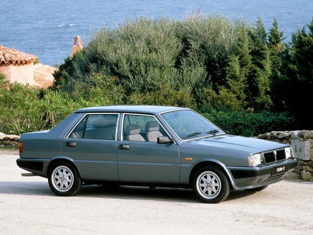 Lancia Prisma 