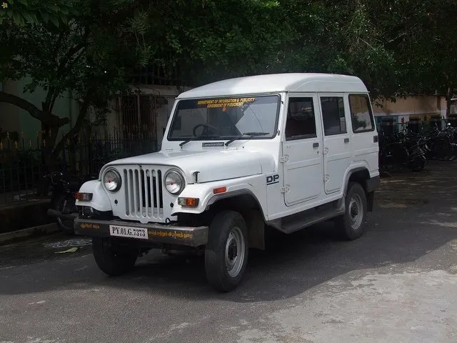 Mahindra Commander
