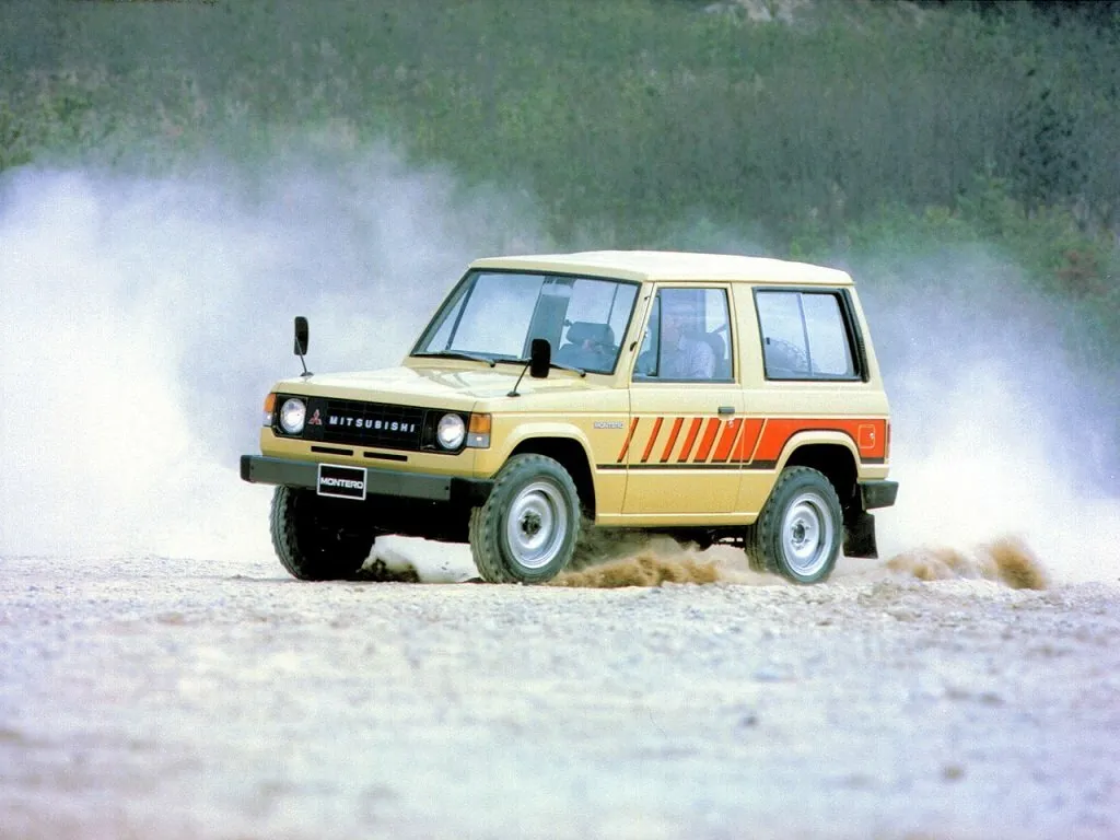 Mitsubishi Montero 2.5d MT (84 л.с.) 4WD