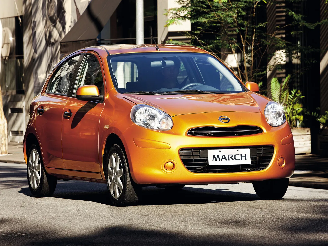 Nissan March IV (K13)