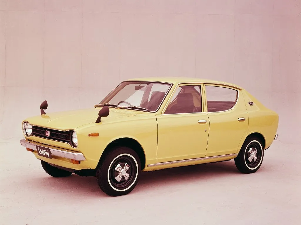 Nissan Cherry