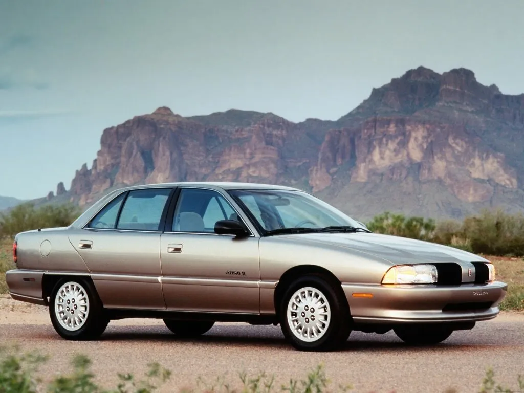 Oldsmobile Achieva 