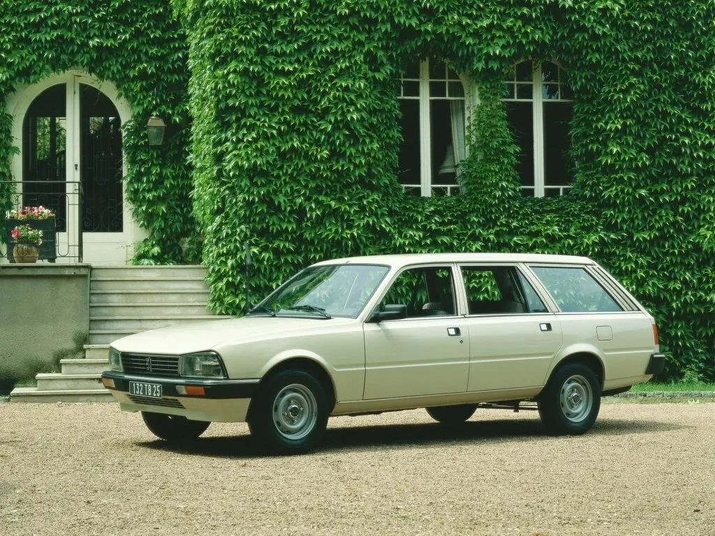 Peugeot 505 2.0 MT (98 л.с.)