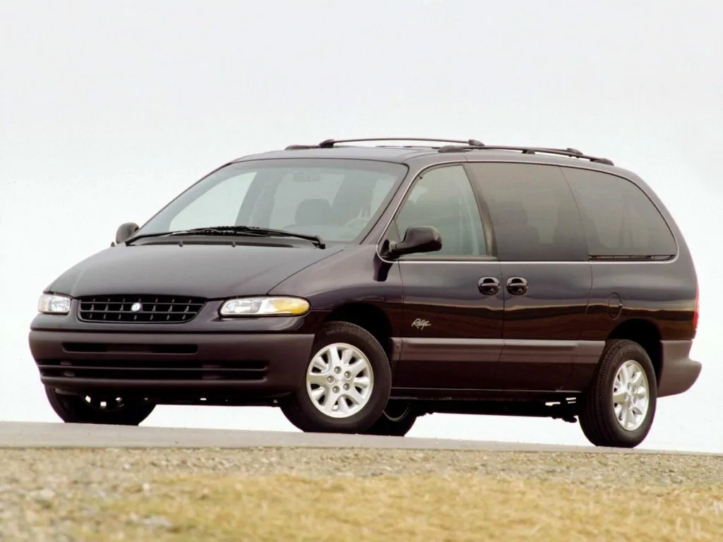 Plymouth Voyager