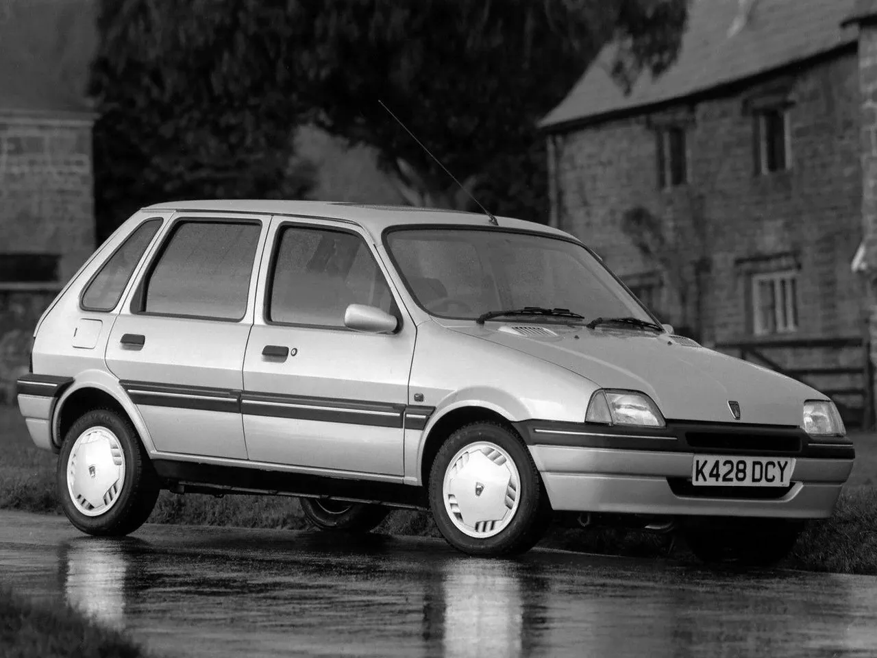 Rover Metro 1.4 CVT (75 л.с.)