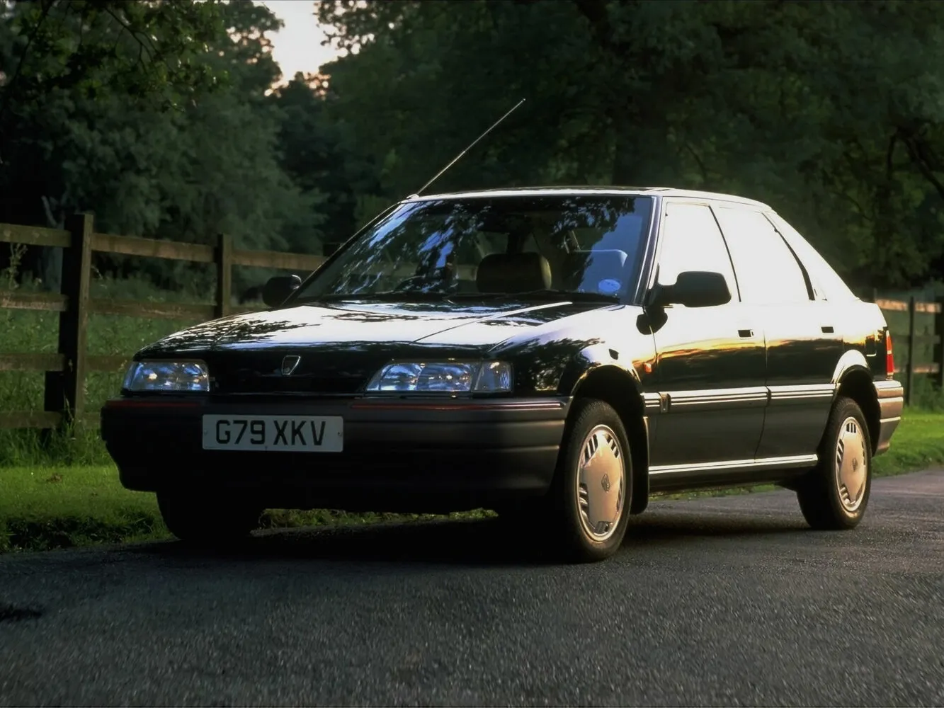 Rover 200 1.6 AT (112 л.с.)