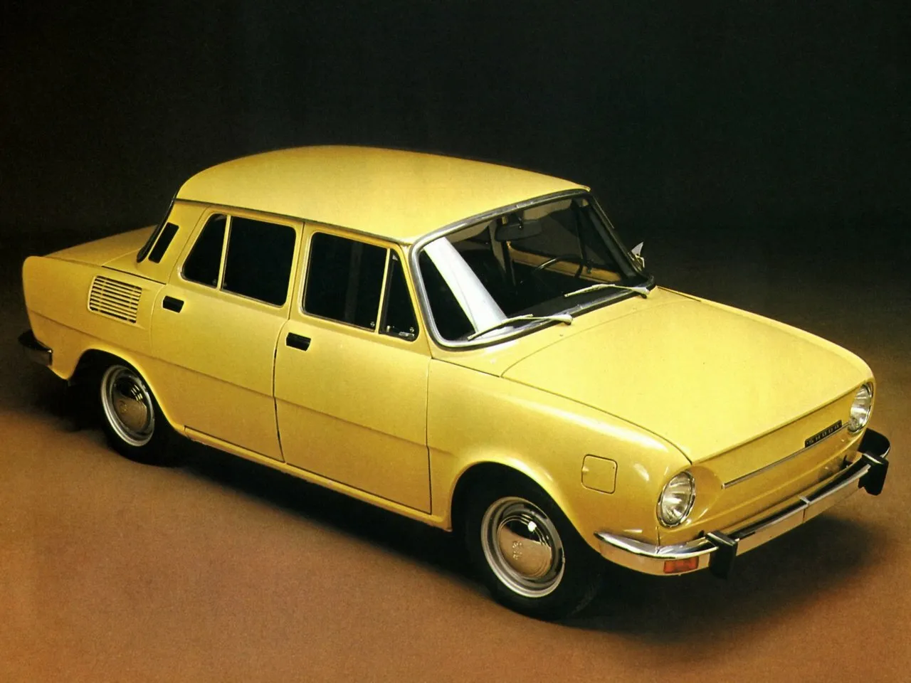 Skoda 100 Series I