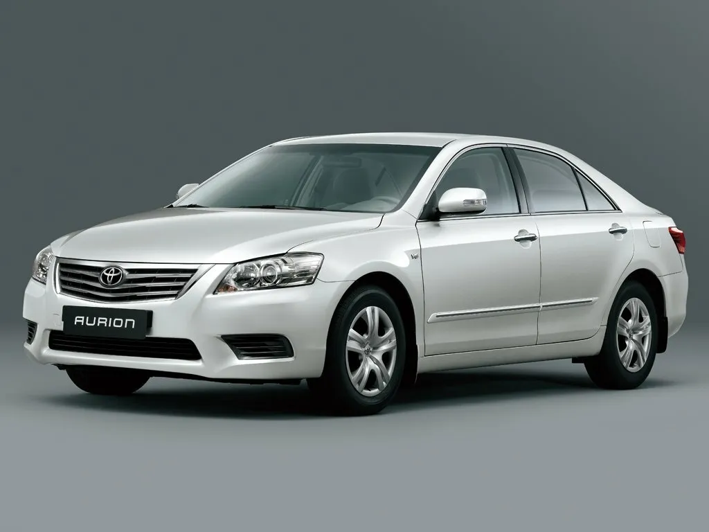 Toyota Aurion I