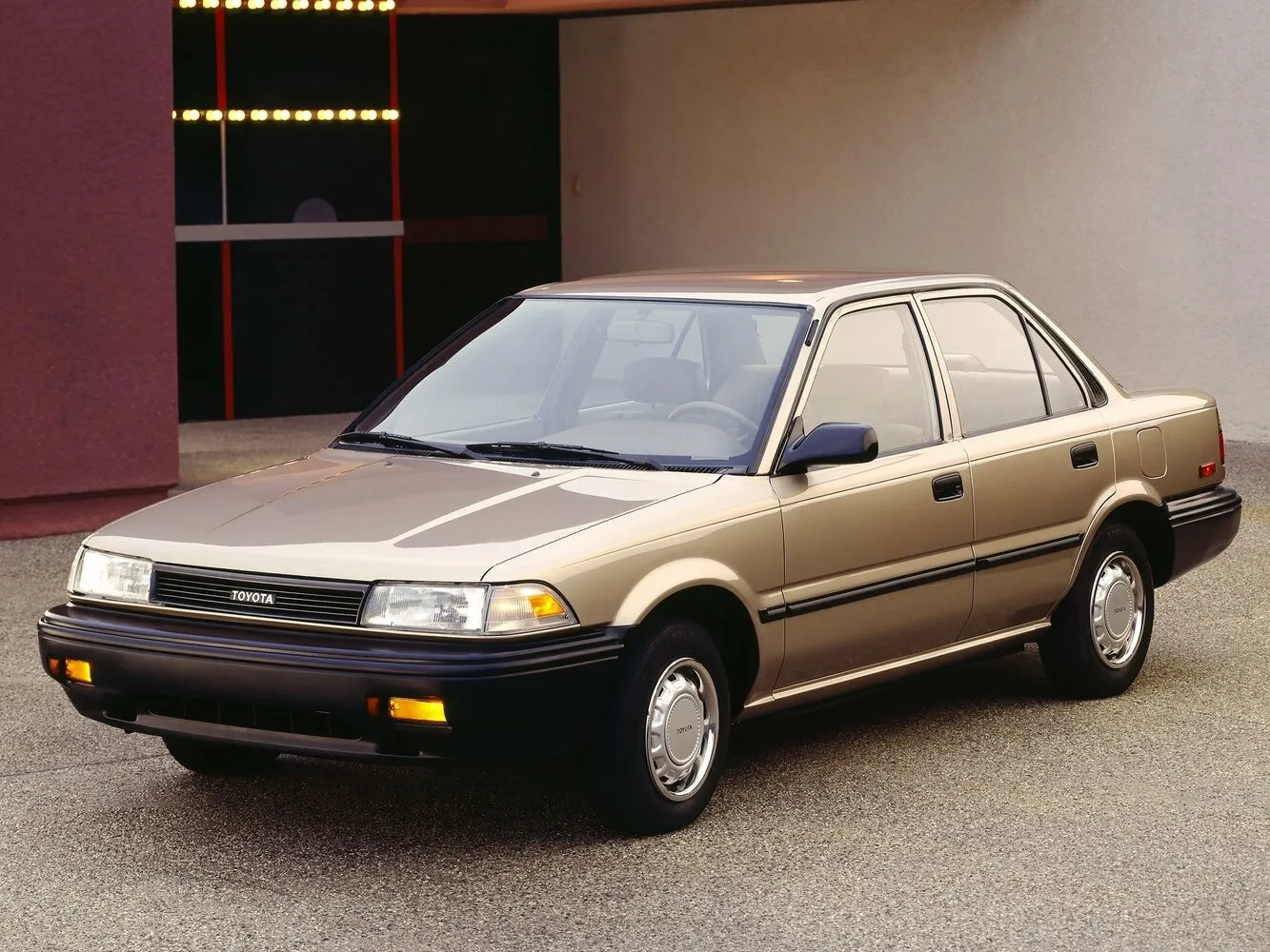Toyota Corolla 1.8d MT (64 л.с.)