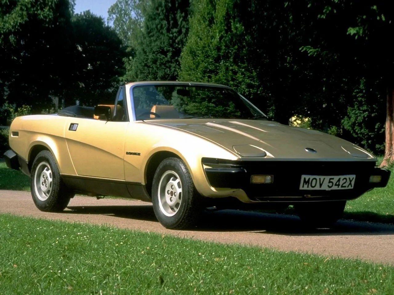 Triumph TR7