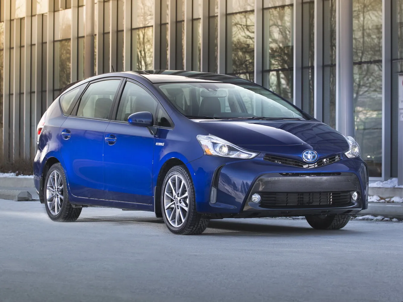 Toyota Prius v (+) I Рестайлинг (ZVW40/41)