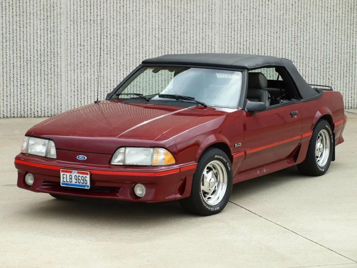Ford Mustang III
