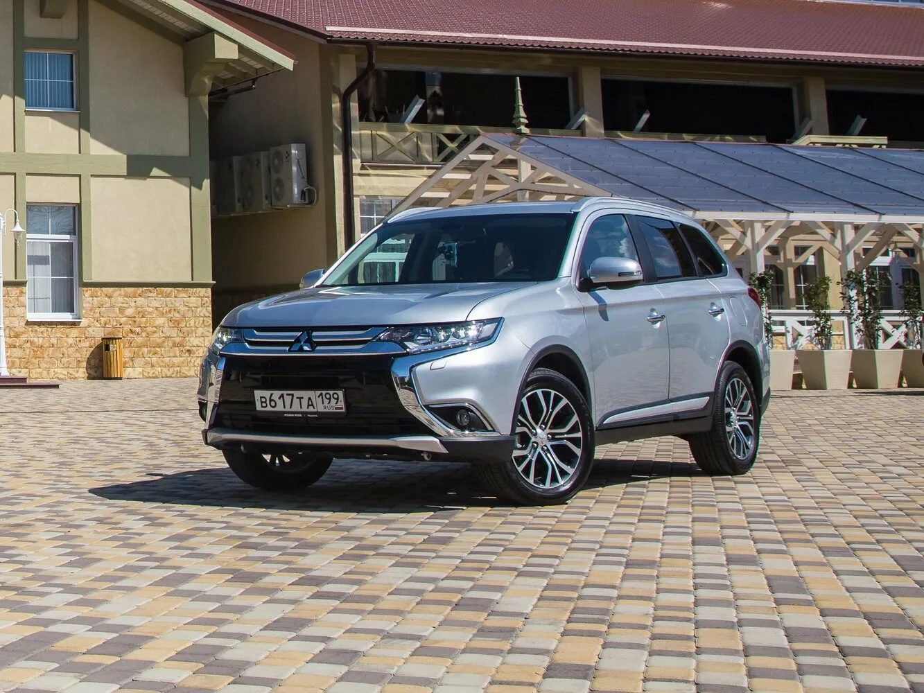 Mitsubishi Outlander III Рестайлинг 2