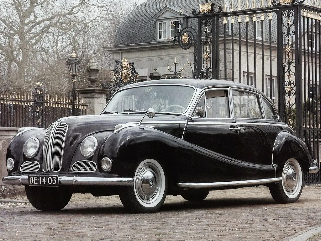 BMW 502 