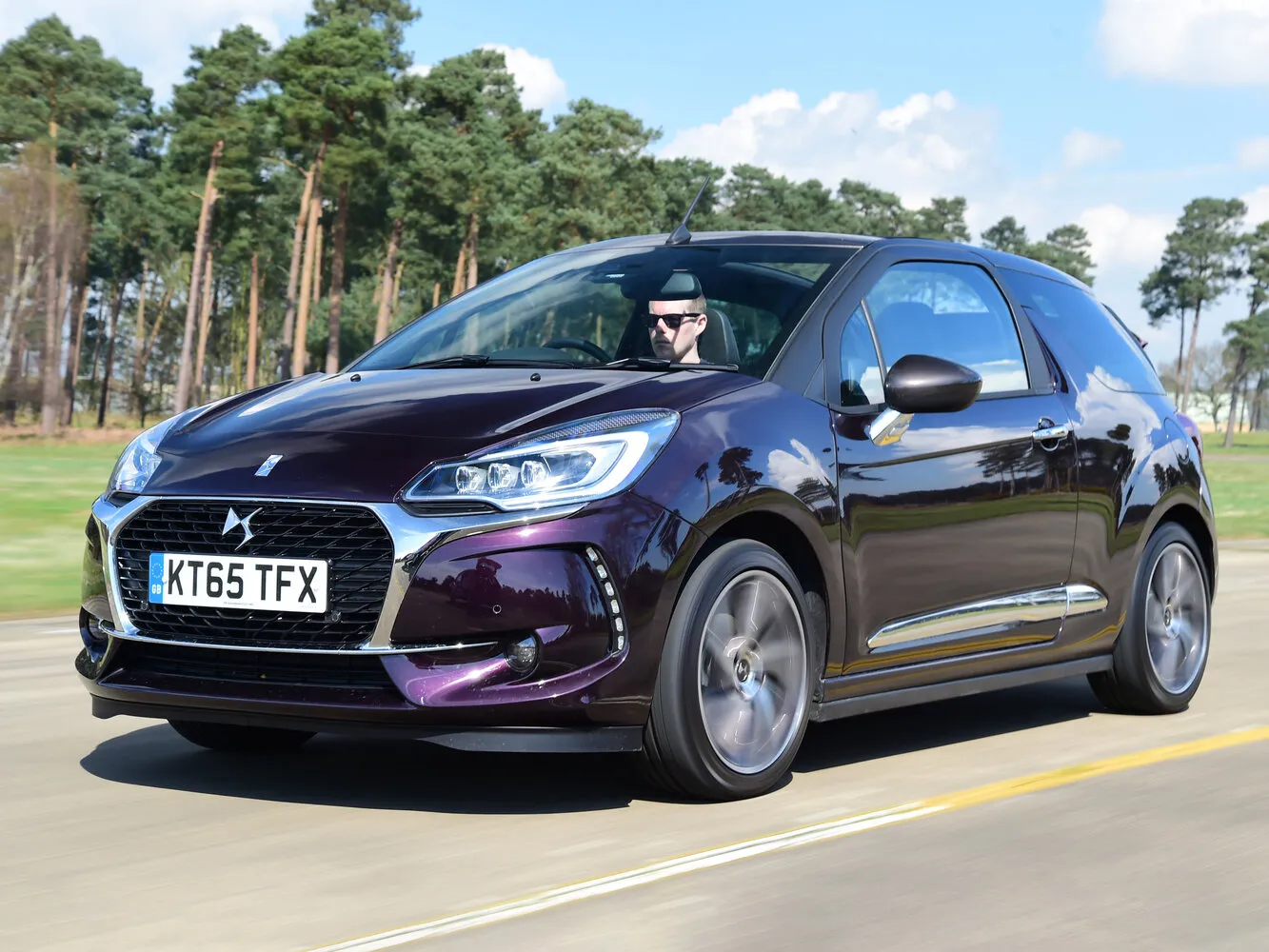 DS 3 1.6d MT (99 л.с.)
