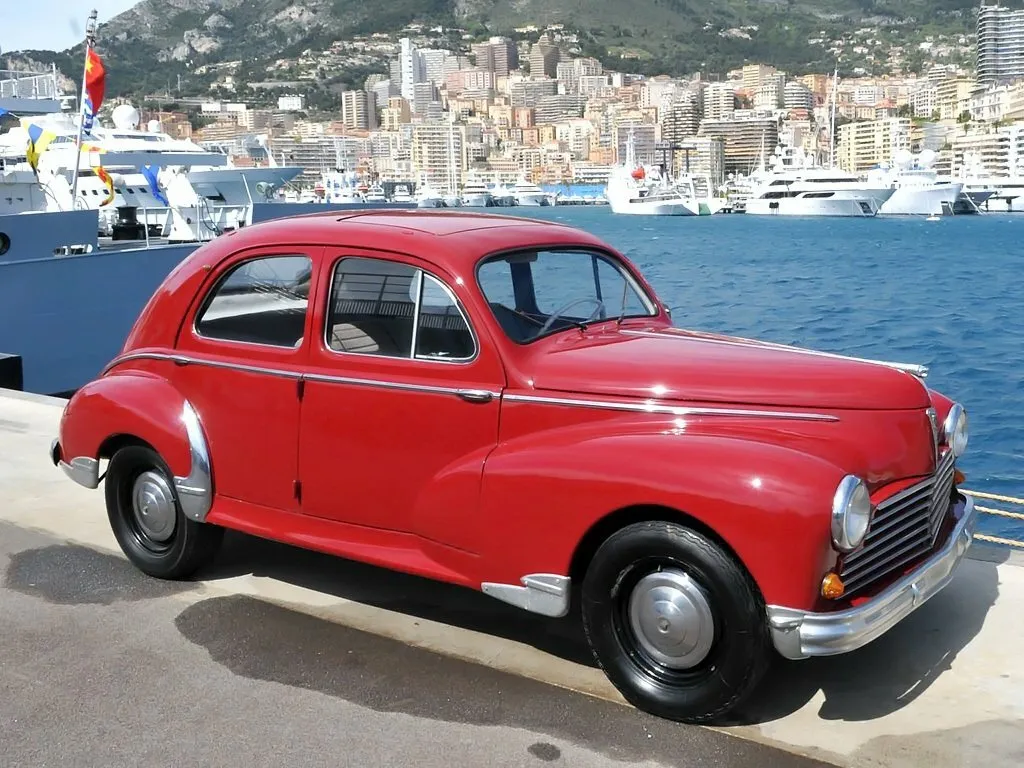 Peugeot 203 I