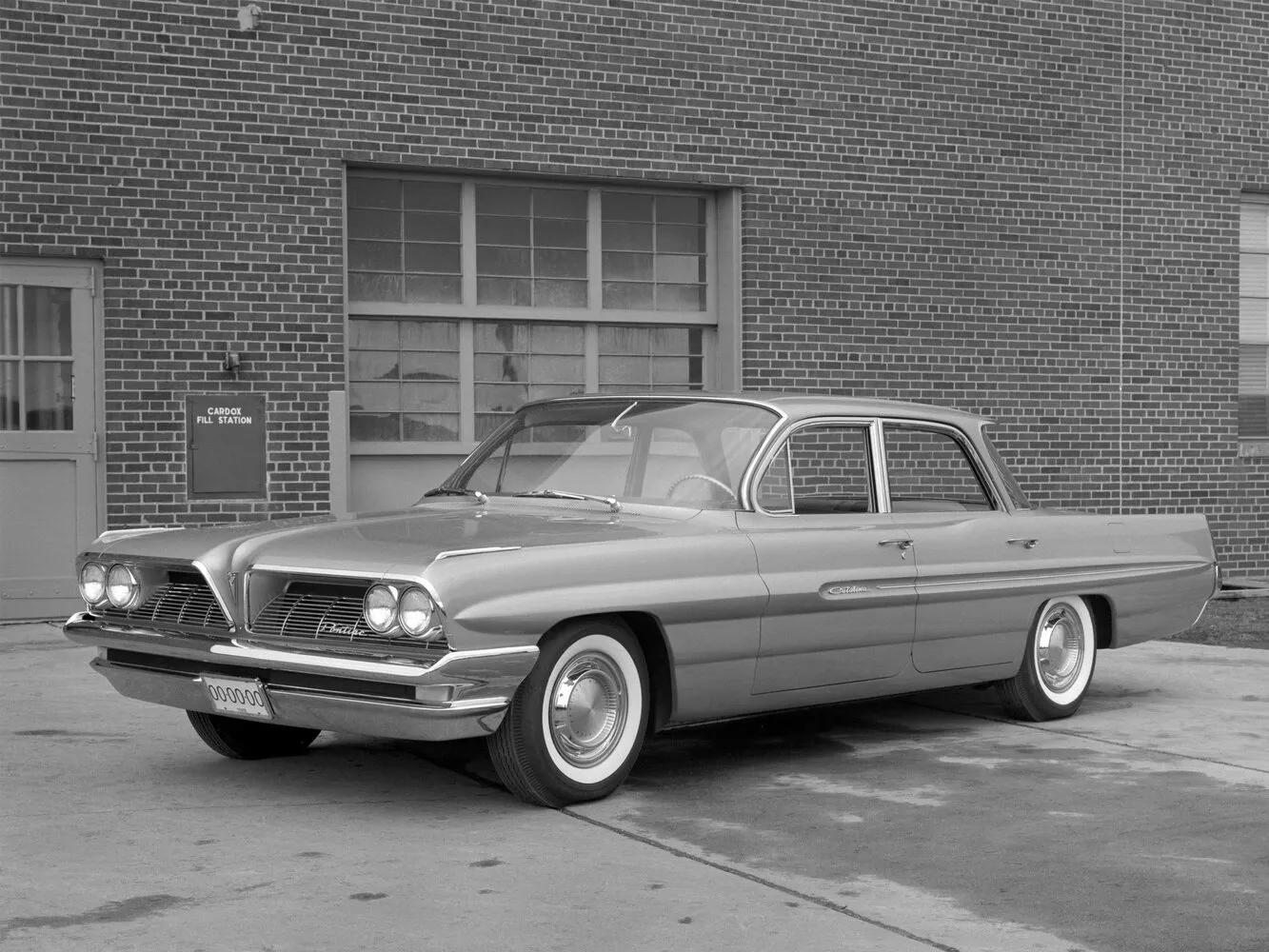 Pontiac Catalina 6.4 MT (215 л.с.)