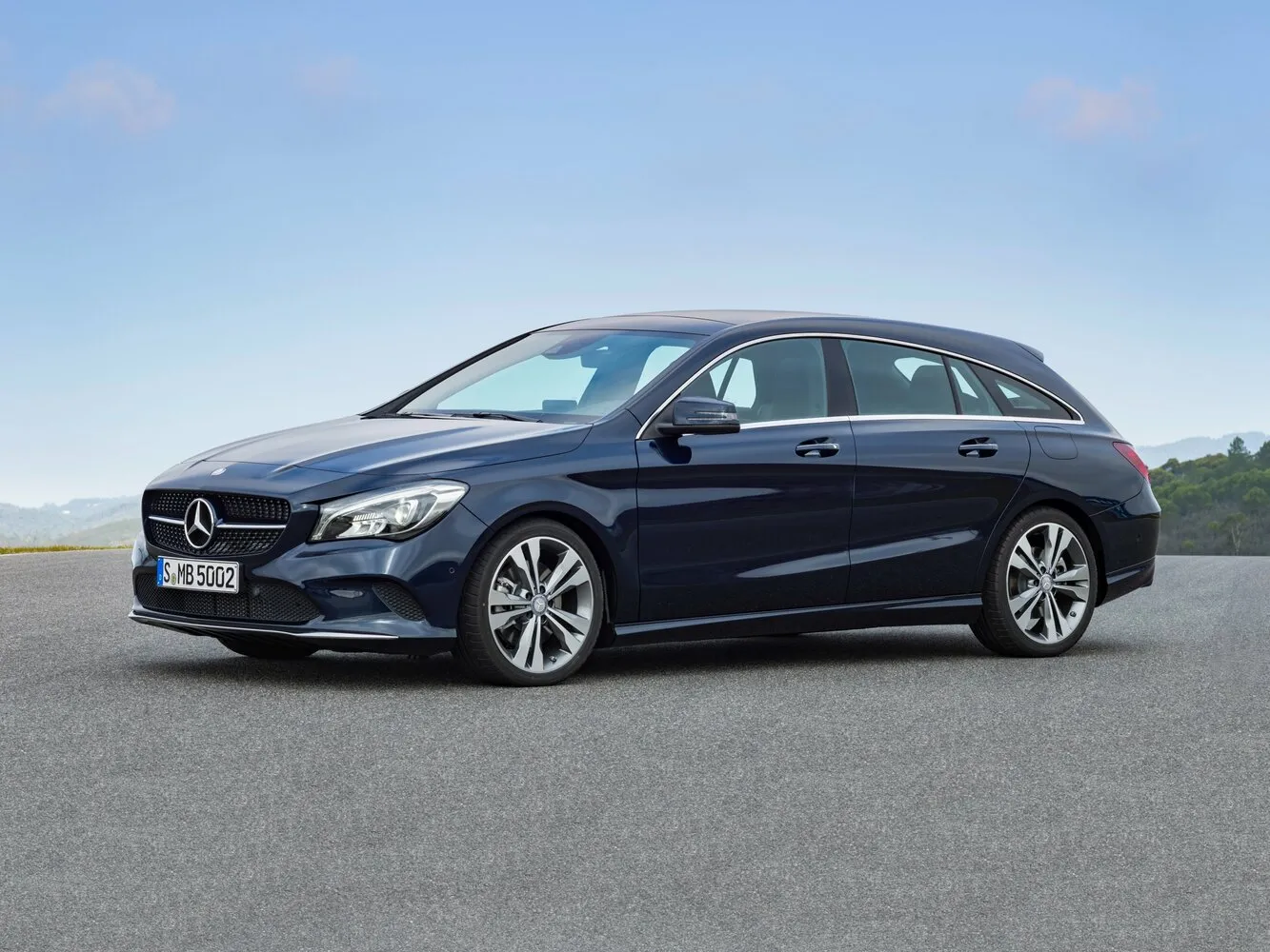 Mercedes-Benz CLA 250 2.0 AMT (211 л.с.) 4WD
