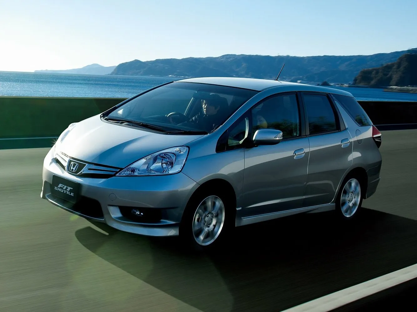 Honda Fit Shuttle I