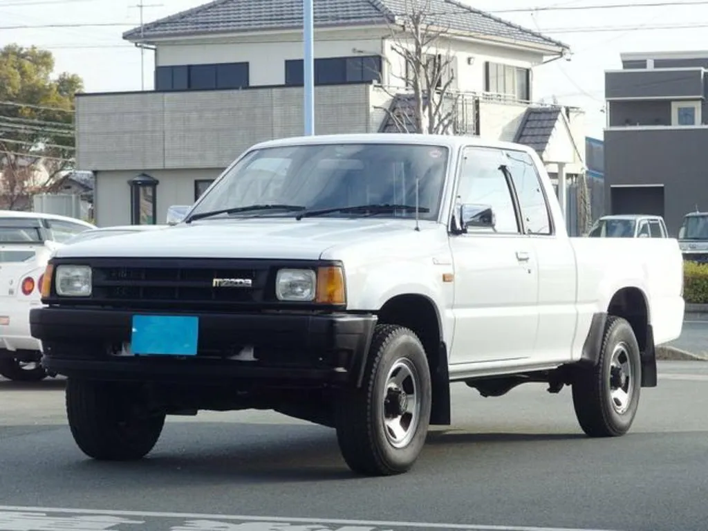 Mazda Proceed IV