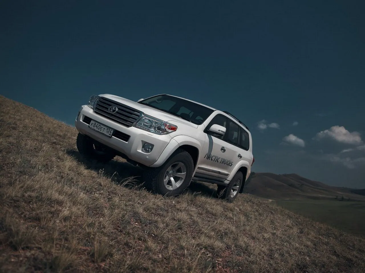 Toyota Land Cruiser Arctic Trucks AT35 4.5d AT (235 л.с.) 4WD