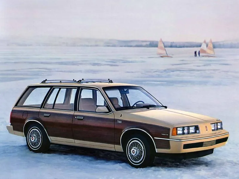 Oldsmobile Firenza I