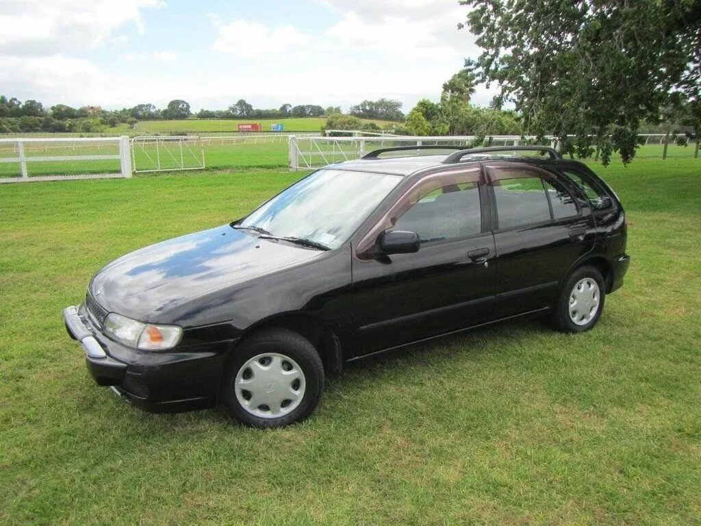 Nissan Lucino