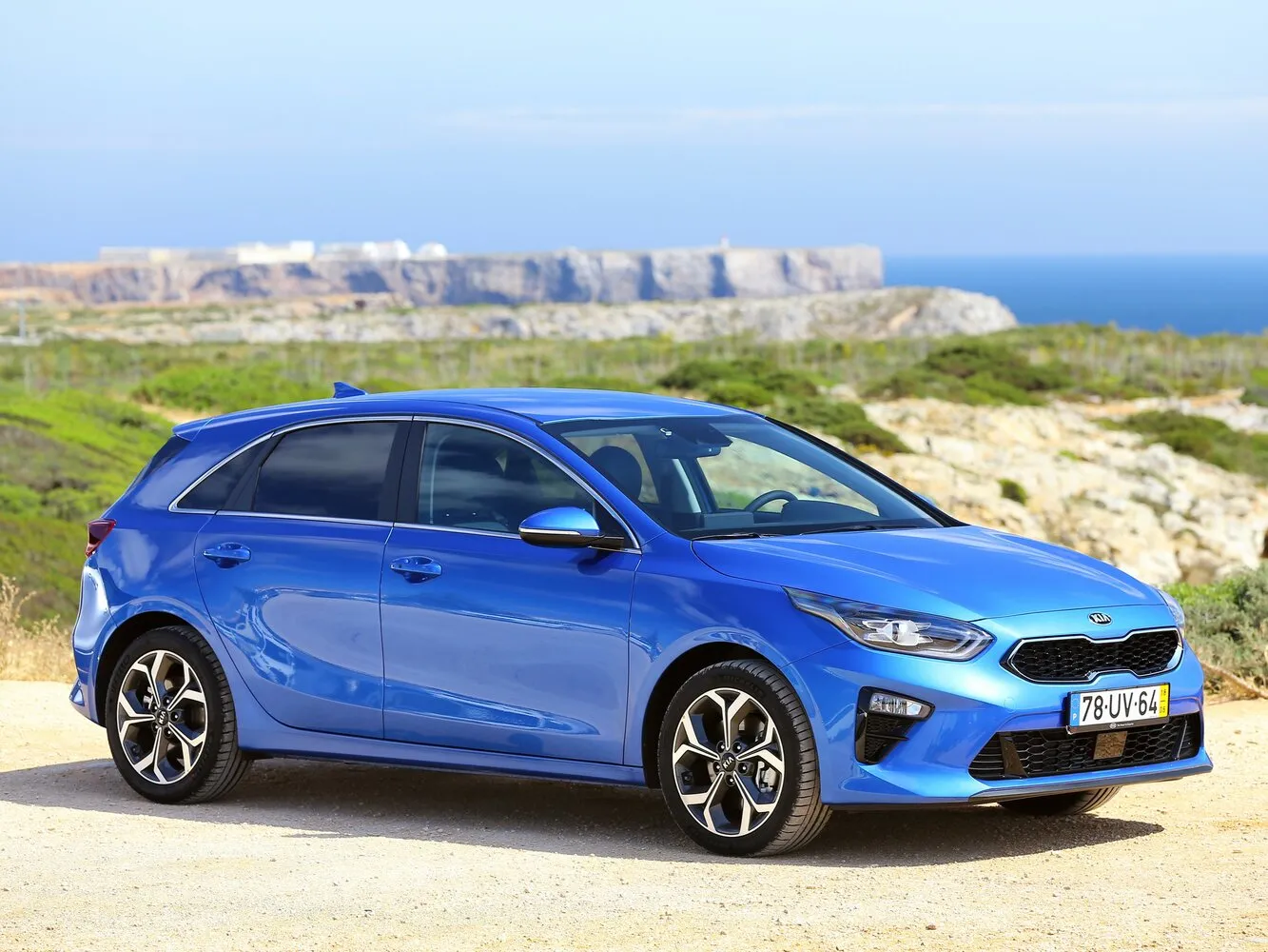 Kia Ceed 1.0 MT (120 л.с.)