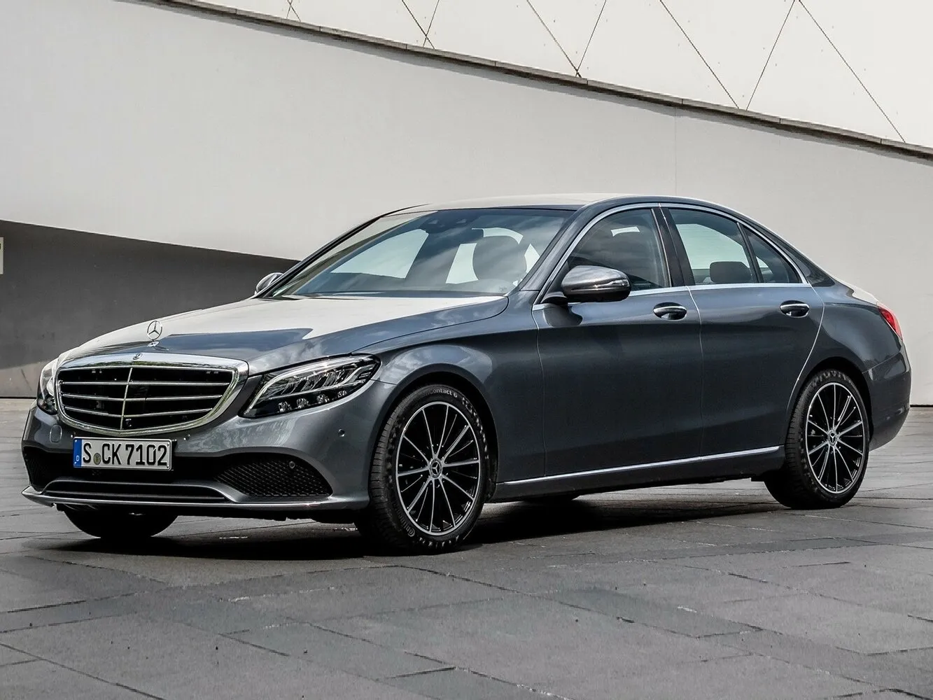 Mercedes-Benz C-Класс 180 1.6 MT (156 л.с.)