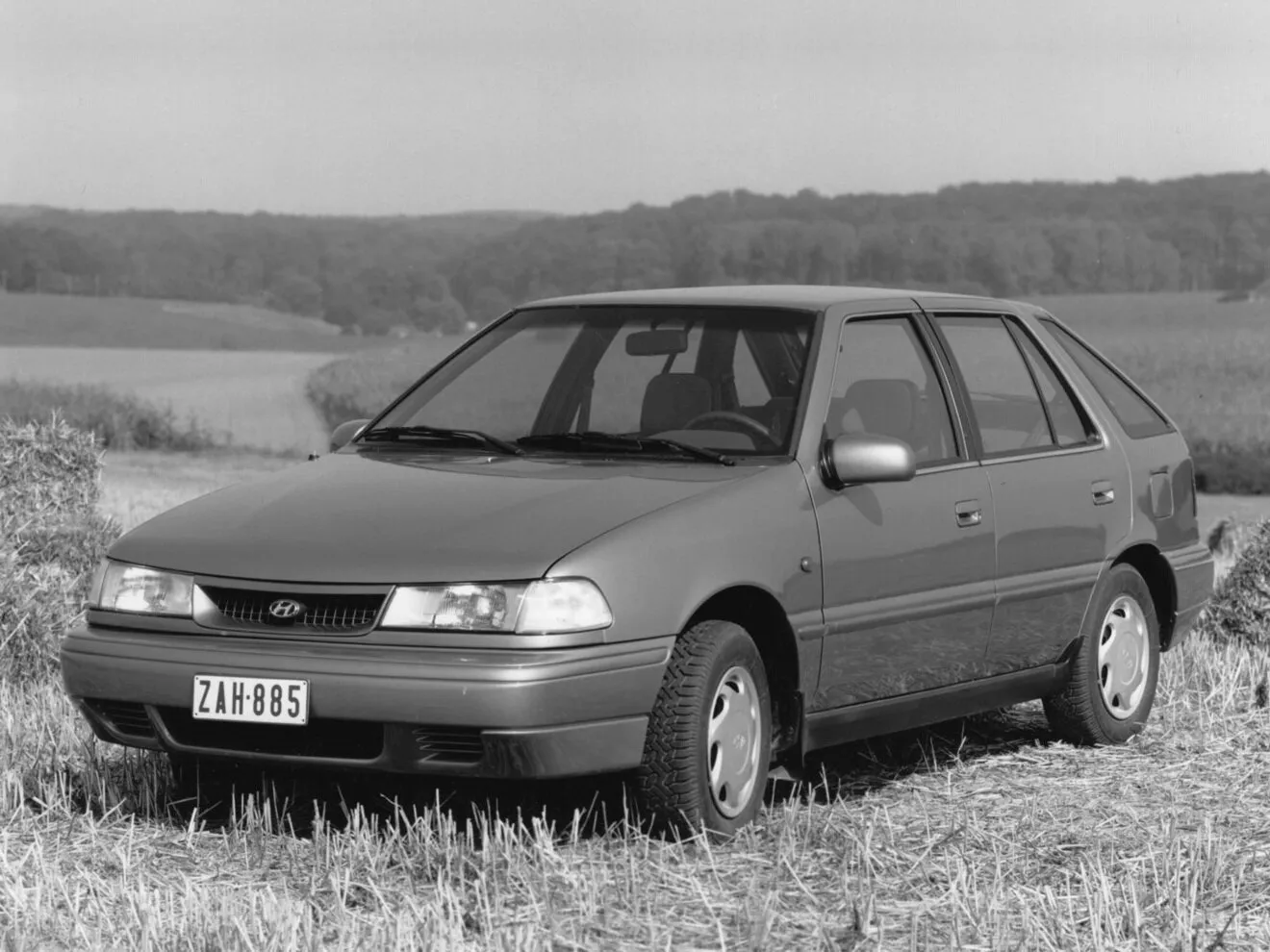 Hyundai Pony 1.5 MT (72 л.с.)