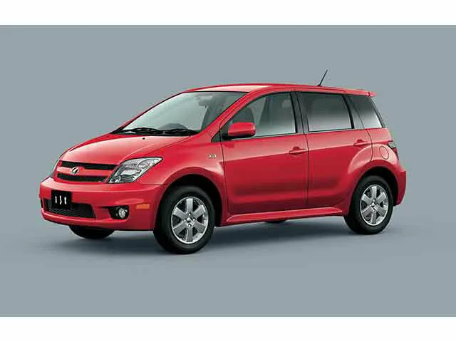Toyota Ist I Рестайлинг