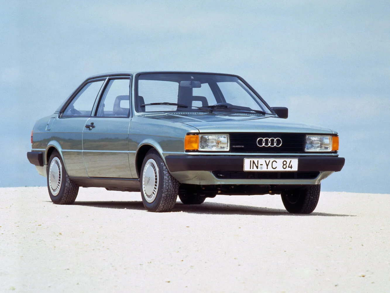 Audi 80 1.3 MT (55 л.с.)