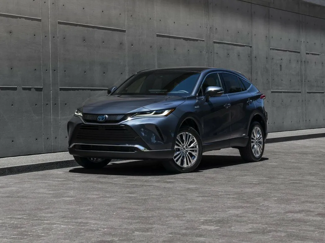 Toyota Venza II