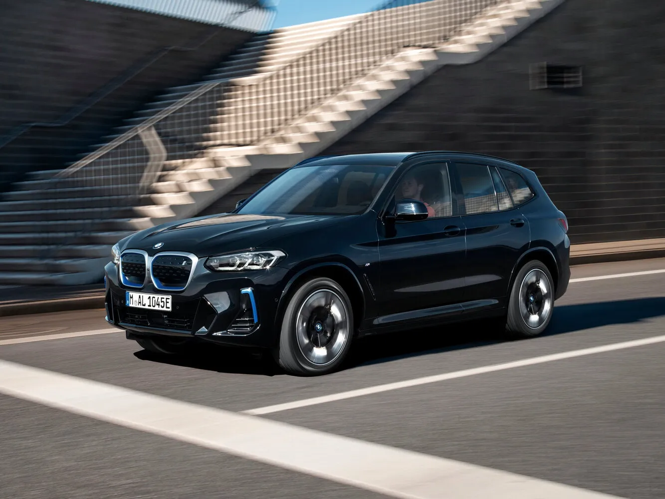 BMW iX3 I (G08) Рестайлинг