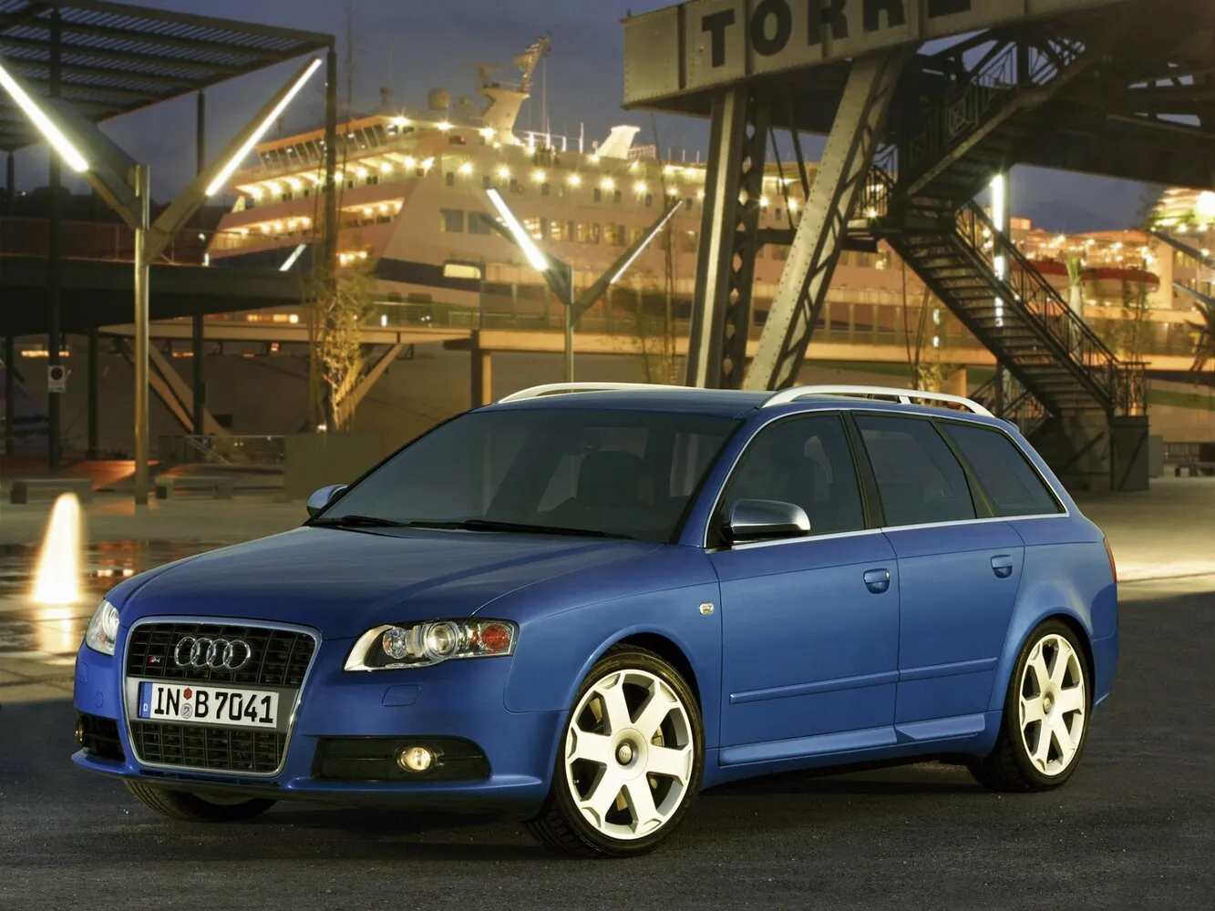 Audi S4 III (B7)