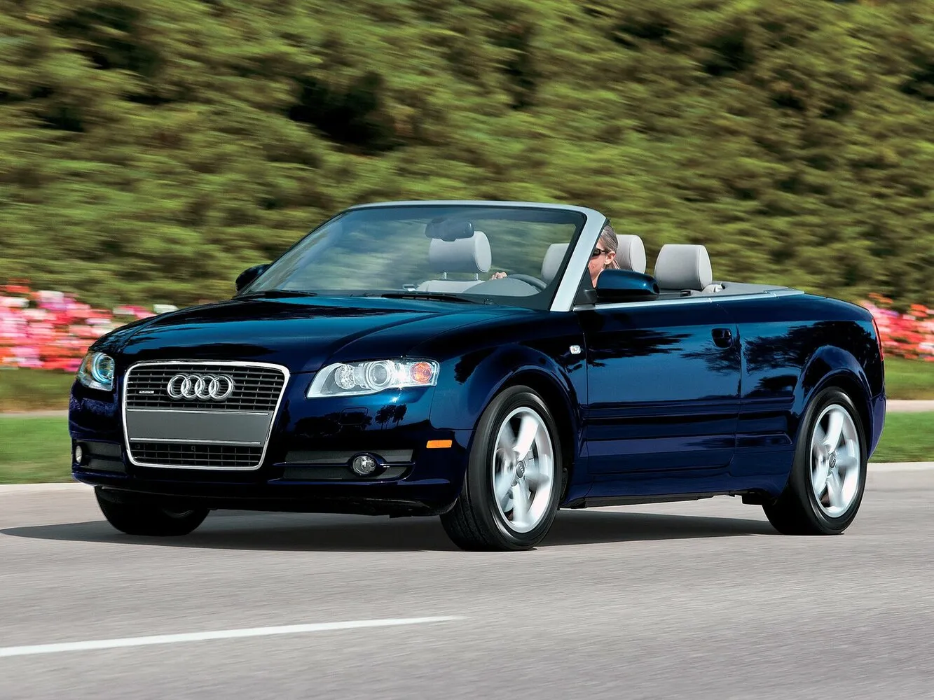 Audi A4 3.1 AT (255 л.с.) 4WD