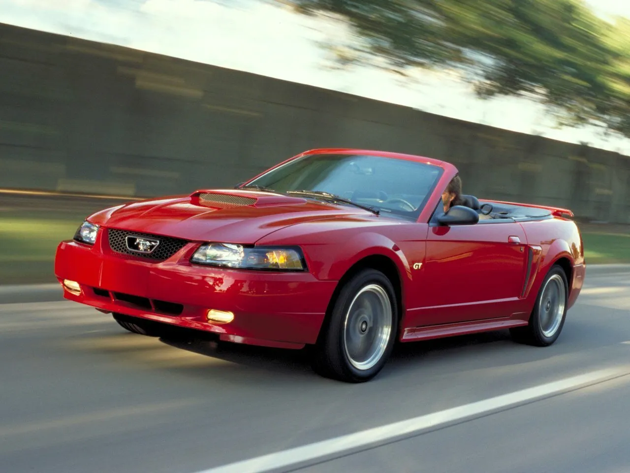 Ford Mustang IV Рестайлинг