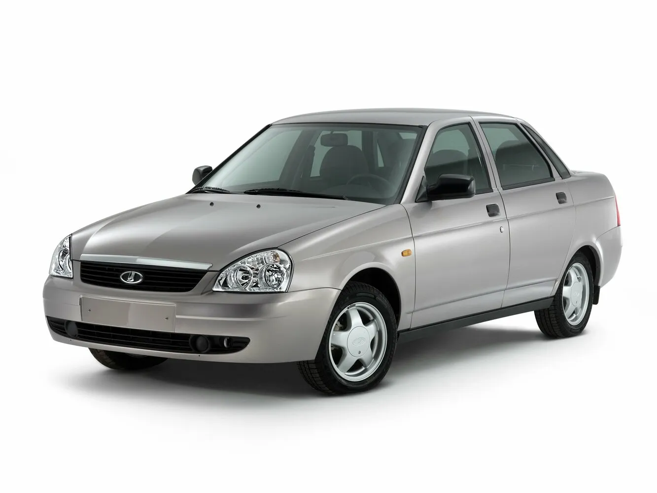 Lada (ВАЗ) Priora 1.6 MT (81 л.с.)
