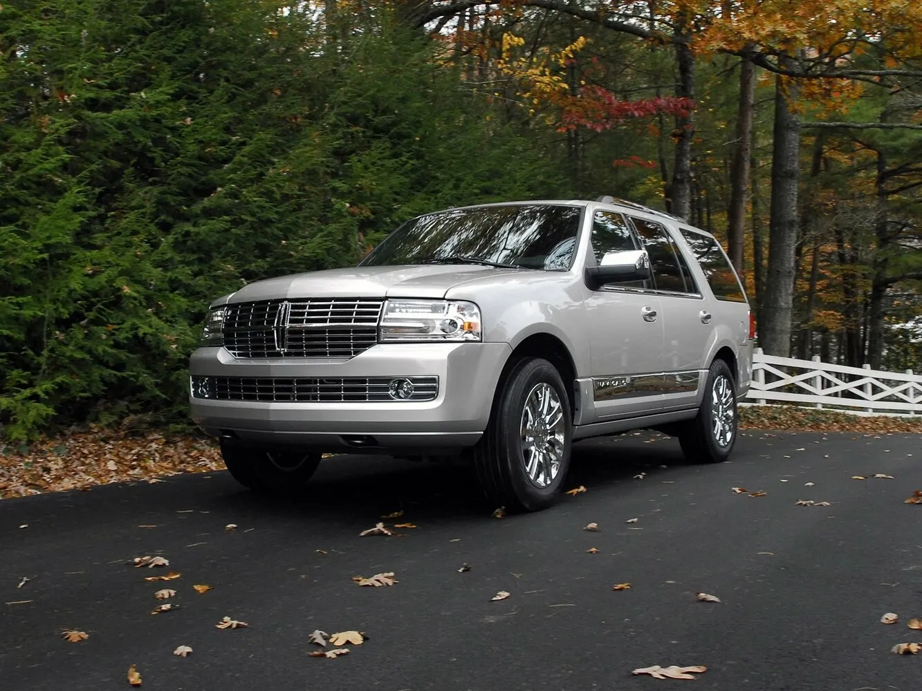 Lincoln Navigator III